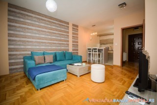 Apartmani ELENA