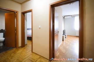 Apartmani ELENA