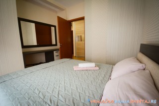 Apartmani ELENA