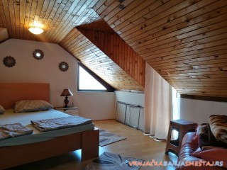 Apartmani Kаća