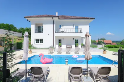 Luksuzna vila sa bazenom - Vrnjačka Idila