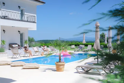 Luksuzna vila sa bazenom - Vrnjačka Idila