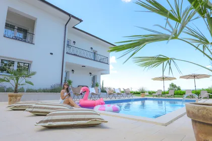 Luksuzna vila sa bazenom - Vrnjačka Idila
