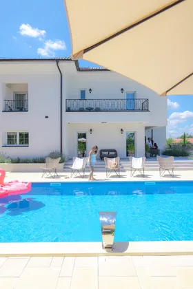 Luksuzna vila sa bazenom - Vrnjačka Idila