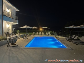 Luksuzna vila sa bazenom - Vrnjačka Idila